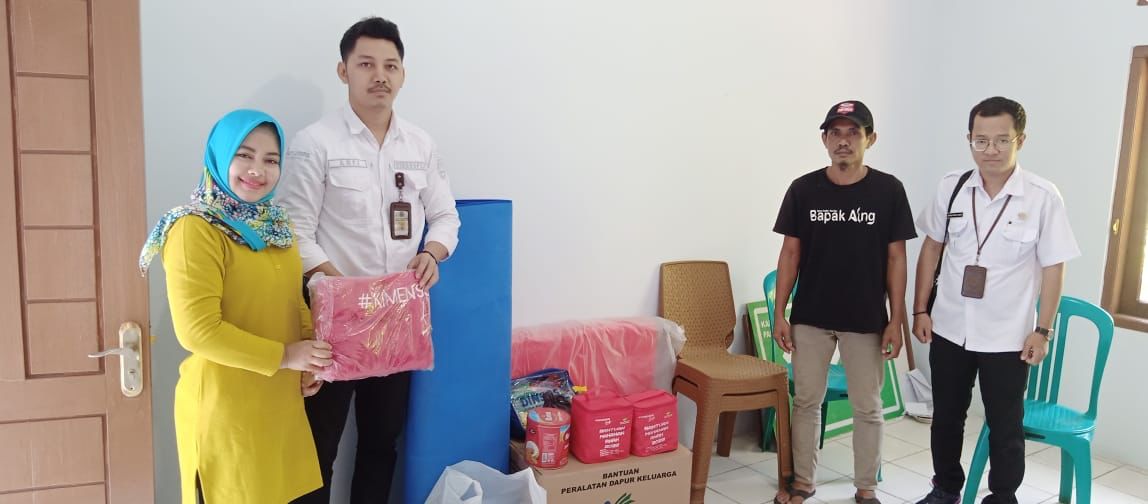 Penyaluran Bantuan Sosial Korban Bencana 1 Agustus 2023